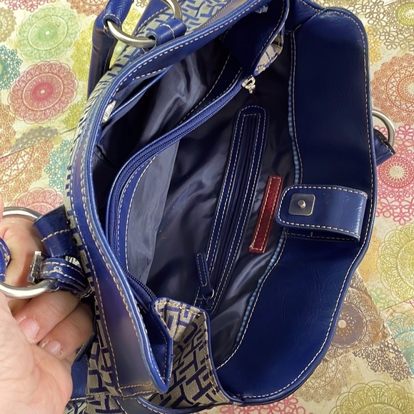 Vintage Tommy Hilfiger Pretty Girl - Picture 5 of 8